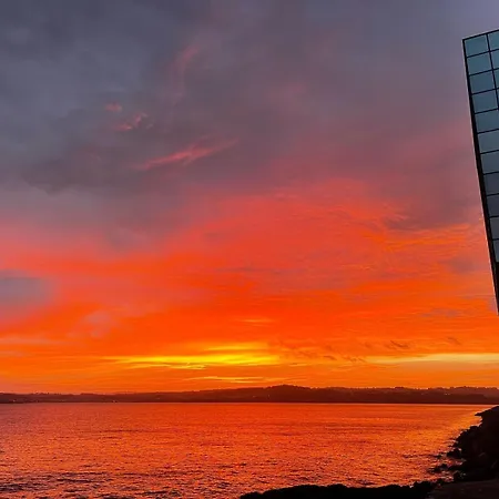 La Casa De Maria Pita * A Coruna